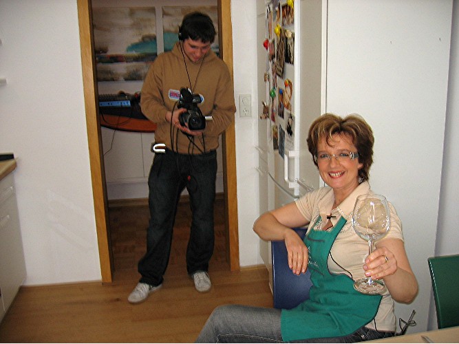 Schlager und Volksmusik - Star Monika Martin studiert das Wiener Tafelspitz Rezept